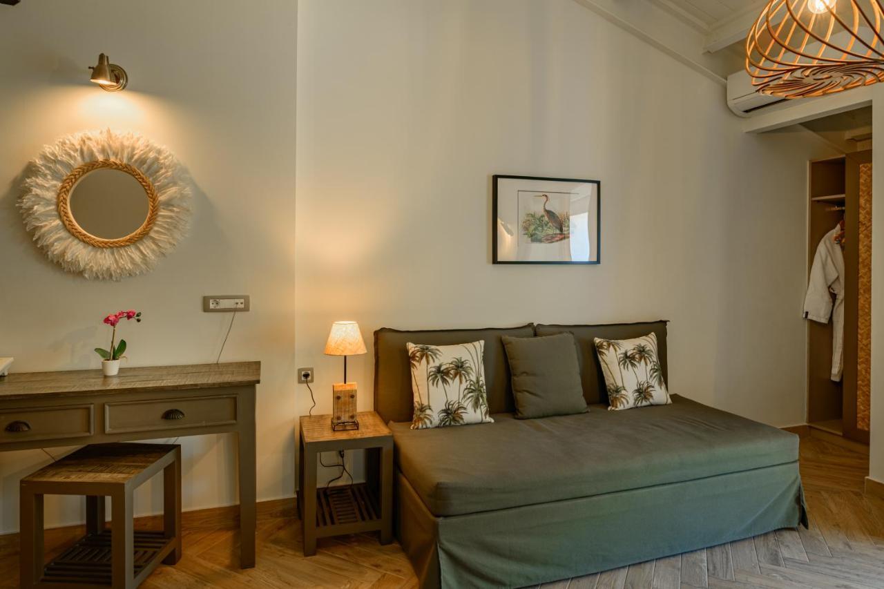 La Signora Hotel Lourdata (Kefalonia)